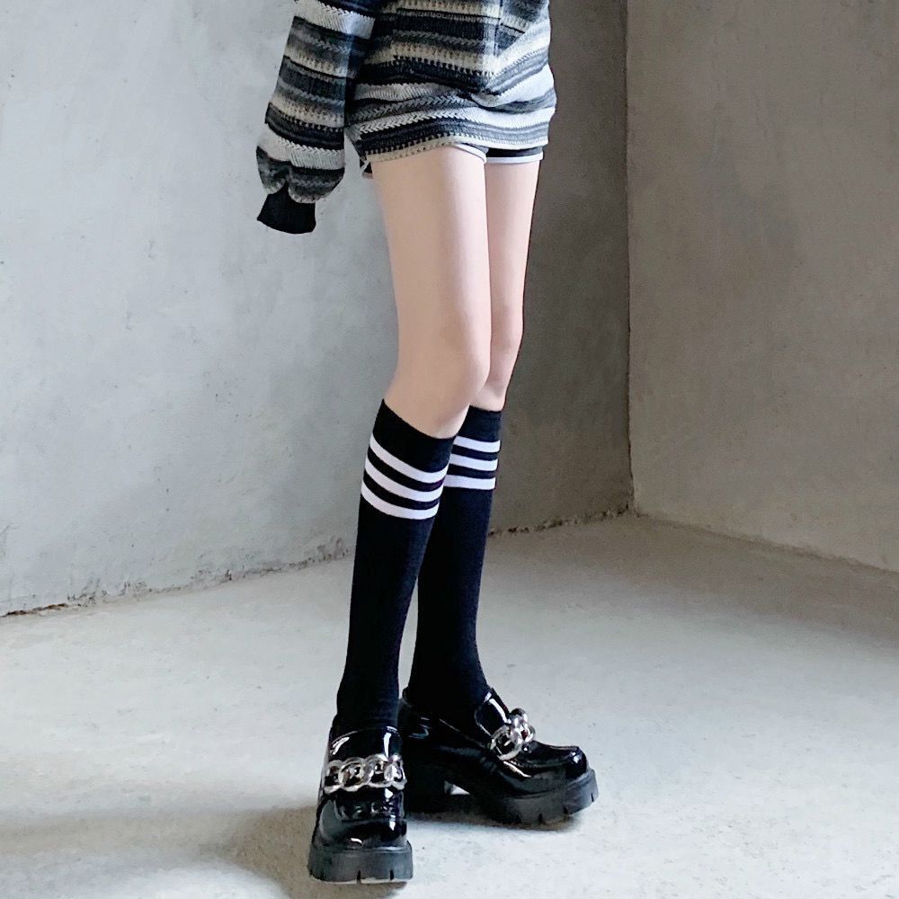 中筒袜日系学院风中厚黑白条纹长筒袜三条杠过膝高筒袜学生袜厂家