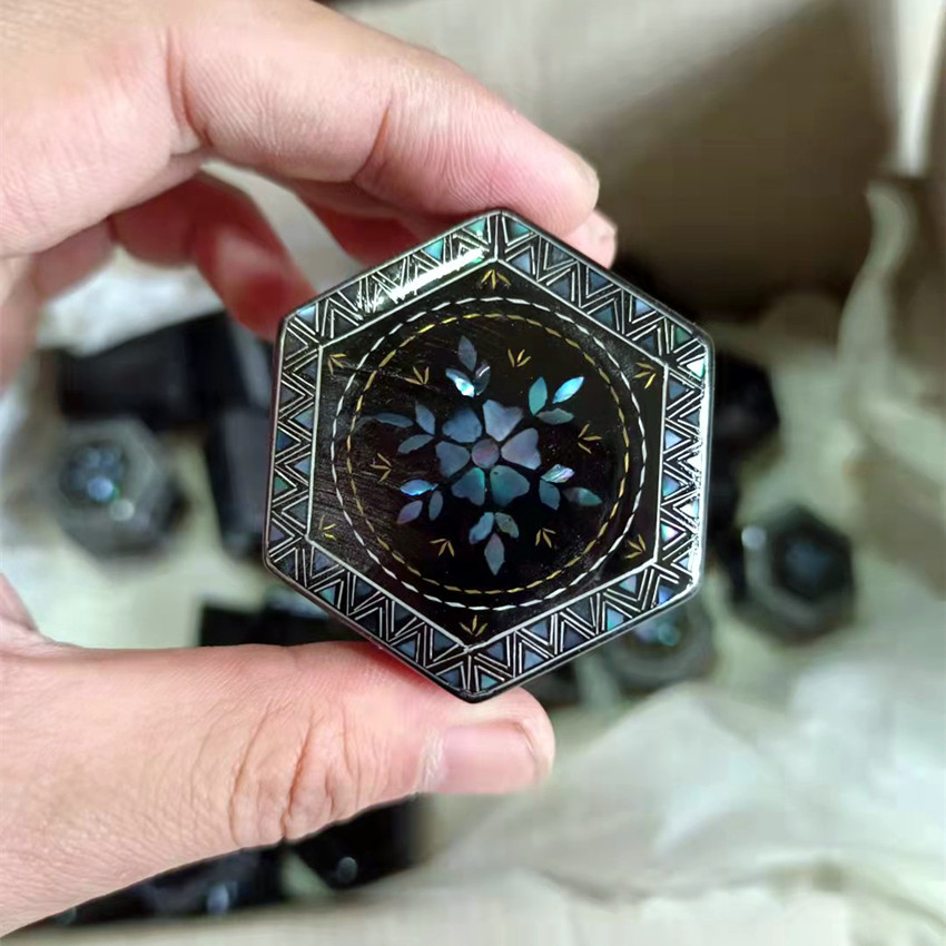 螺钿片复古漆器贝壳手工镶嵌68角椭圆心型扇形漆器饰品树脂印泥盒