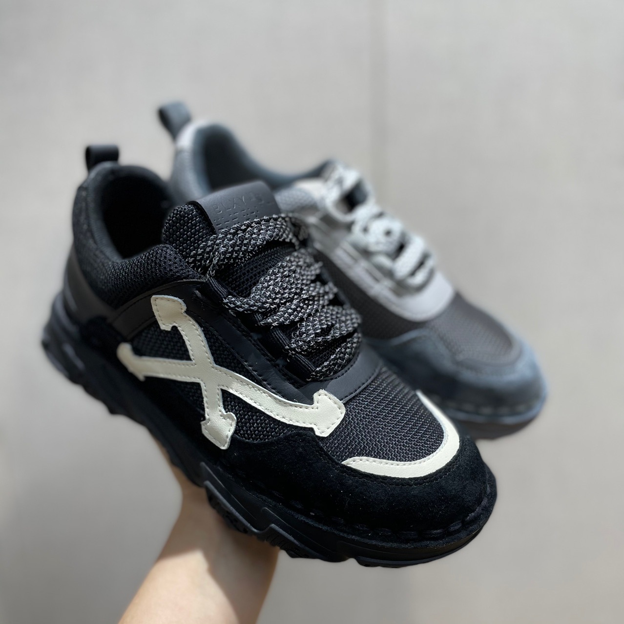 2937艾达吉尔真皮橡胶底运动鞋阿甘鞋女百搭单里