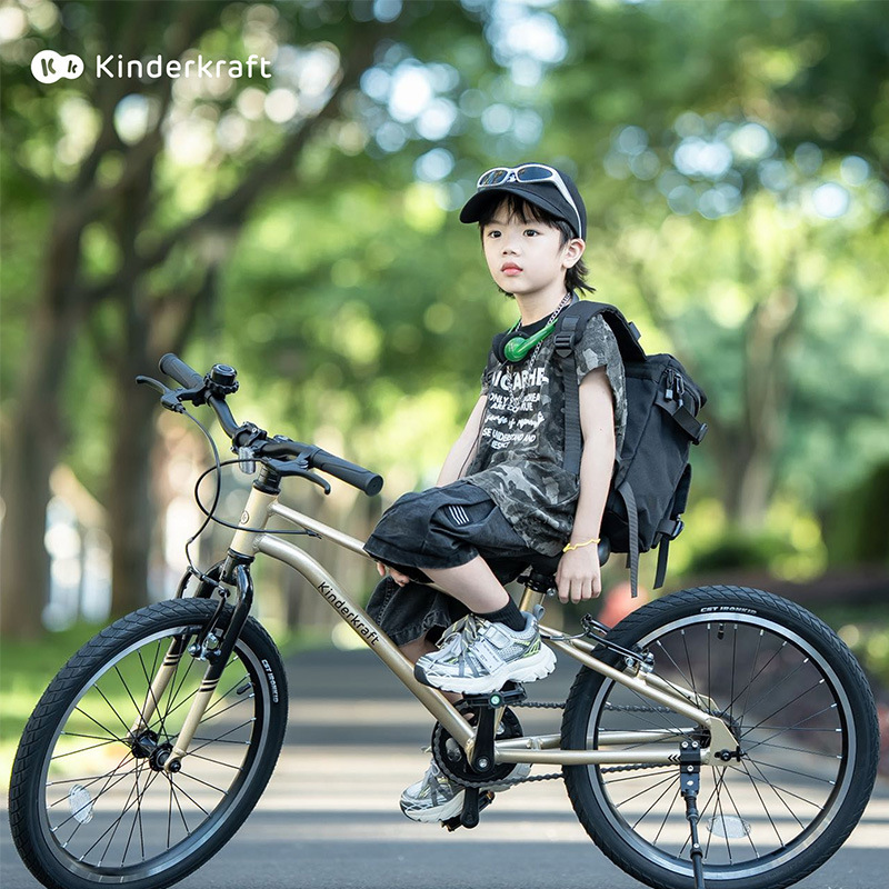 kk儿童自行车2025新款6到12岁脚踏车男孩专用女童版超轻小孩单车