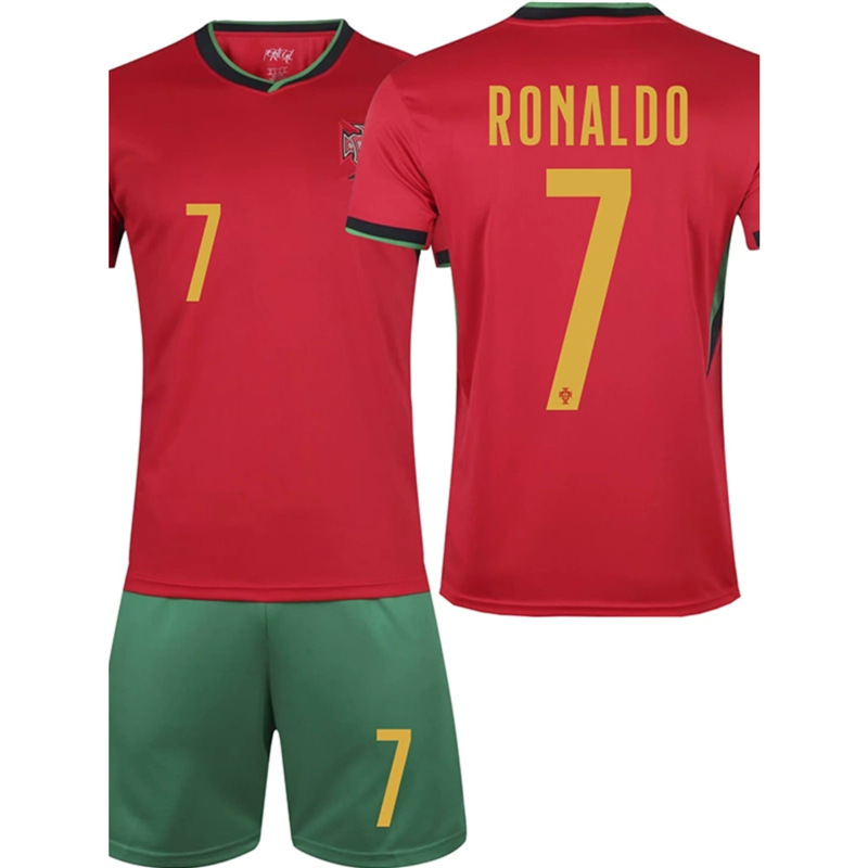 2425欧洲杯葡萄牙主场足球服套装7号c罗球衣球衣儿童成人球服跨境