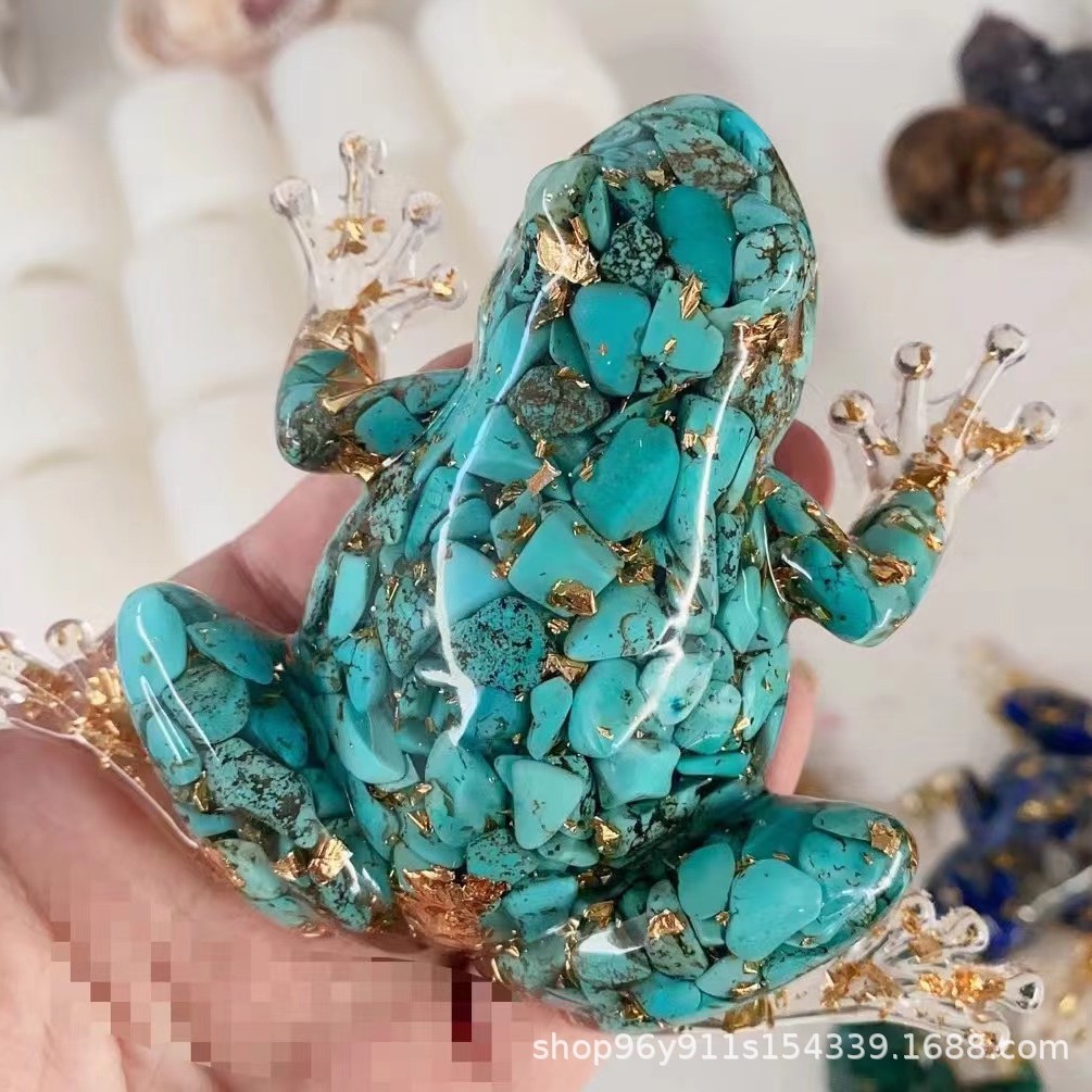 青蛙树脂装饰品摆件水晶碎石工艺品滴胶青蛙桌面装饰礼物车载摆件