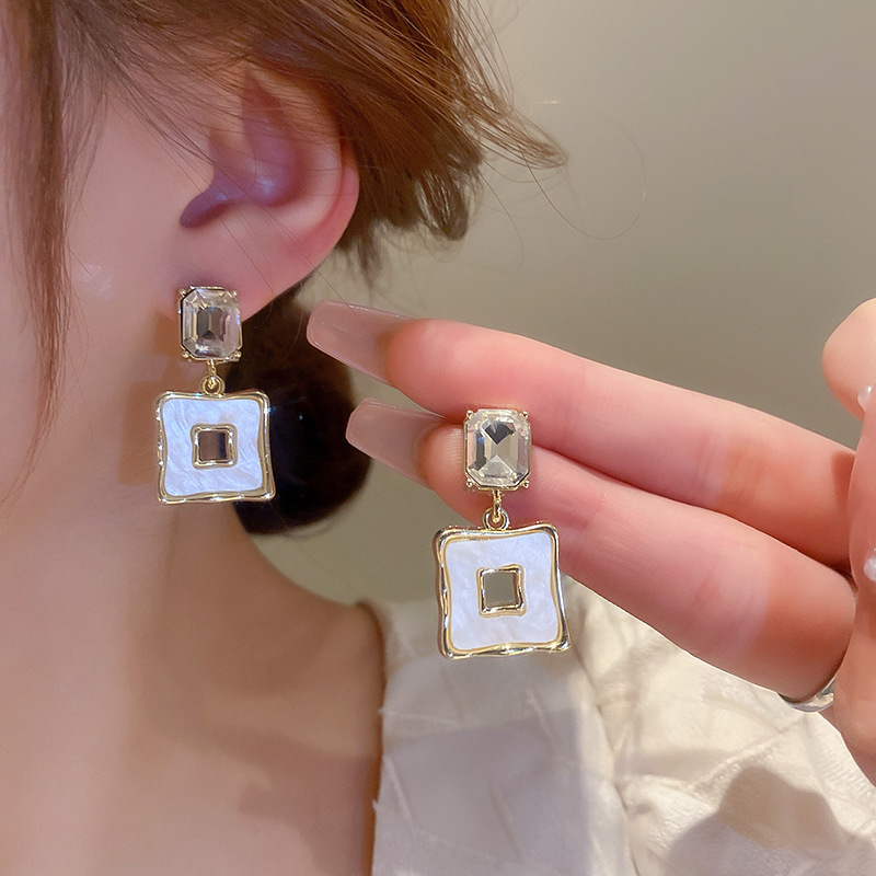 Genuine Gold Electroplated Silver Needle Korean Light Luxury Flower Pearl Hearth-Shaped Earrings Elegant All-Match Earrings High-Grade Earrings for Women