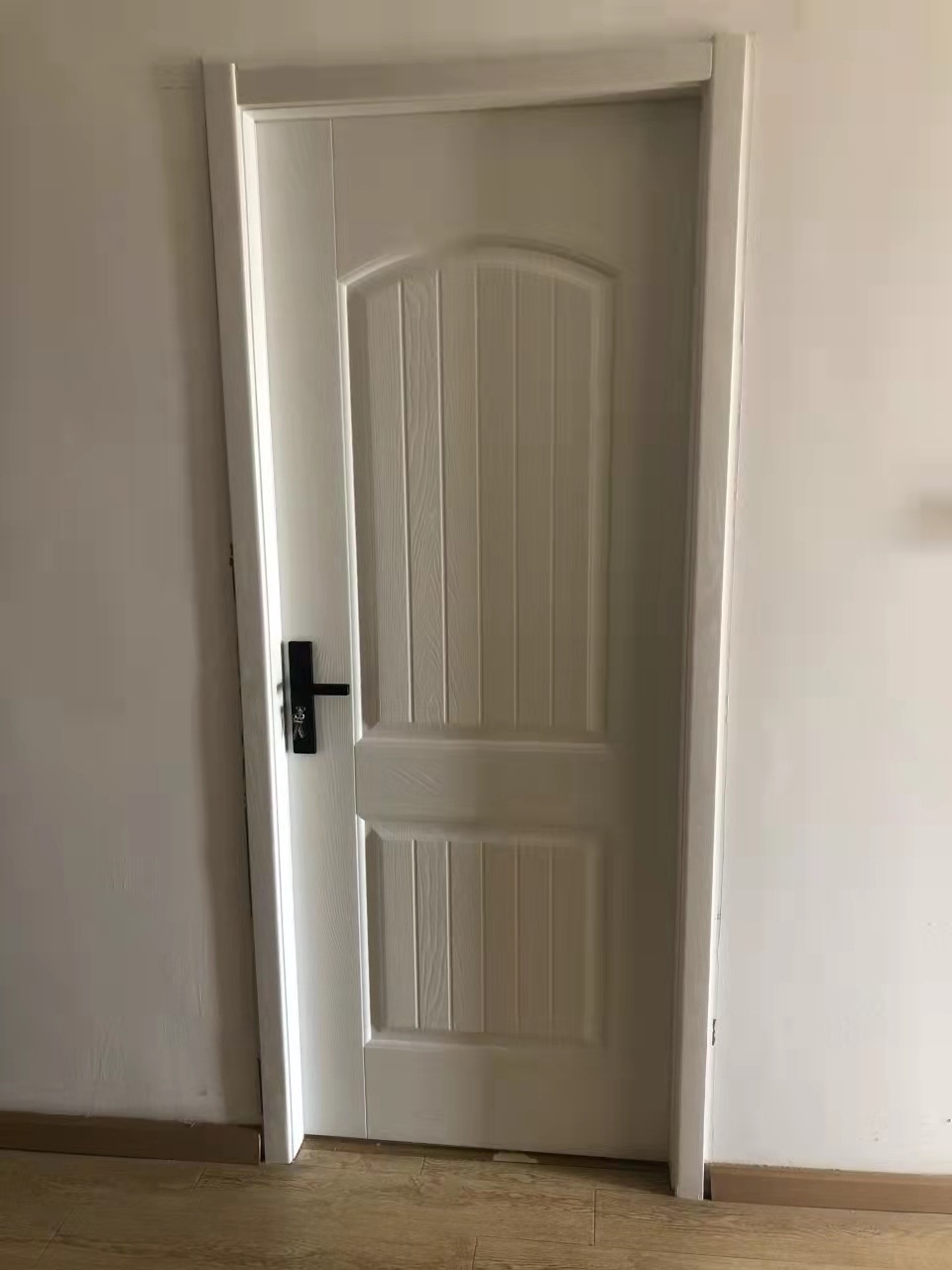 厂家直销现货生态门实木复合门免漆门强化门