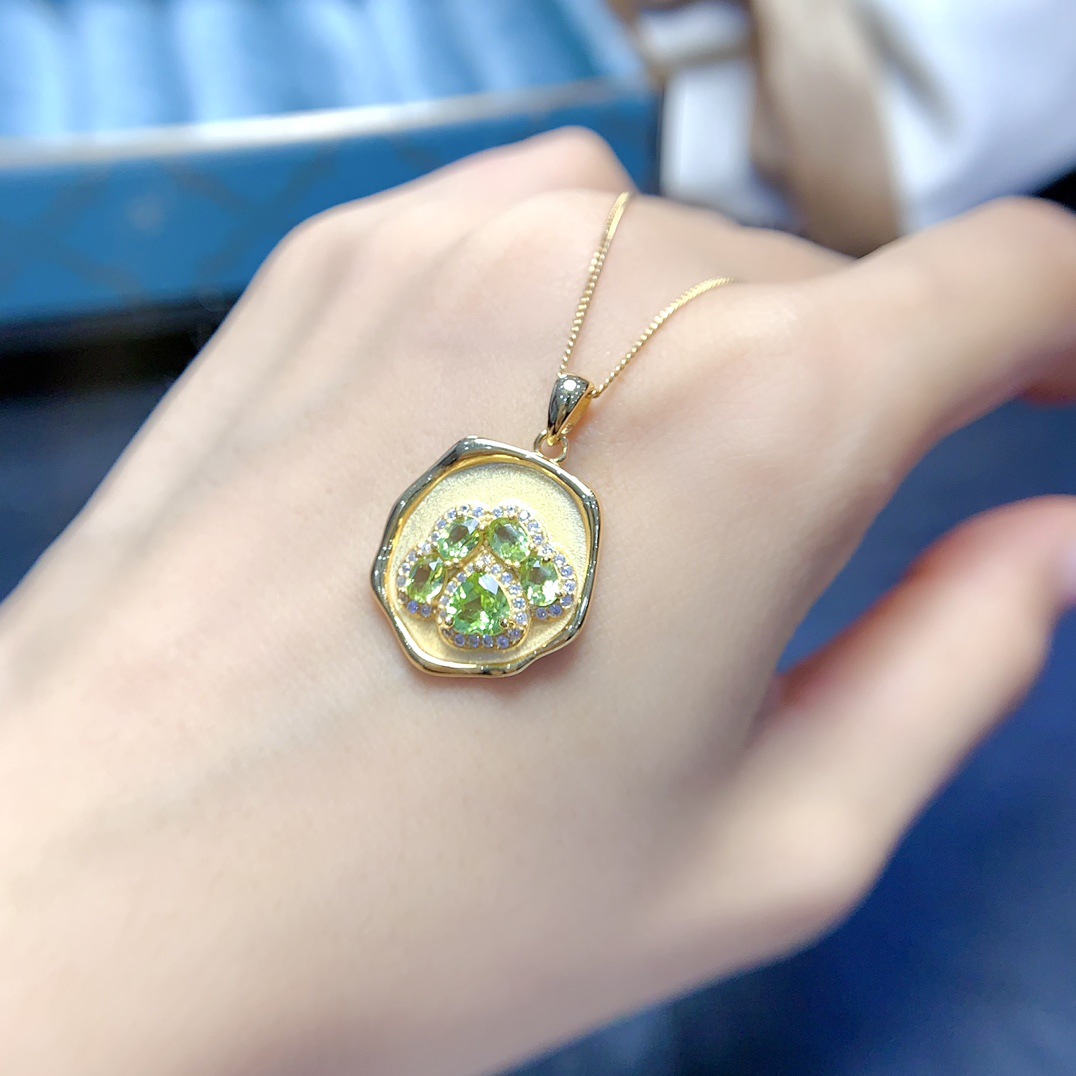 新款天然橄榄石吊坠项链空托925银精工镶嵌3*4mm直播供货可代发