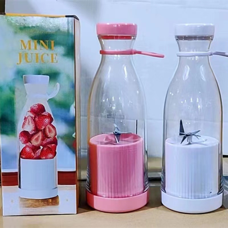 Electric Juicer Cup Cute Manual Wine Bottle Juicer Cup Portable Small Portable 6-Bit Rechargeable Cup Juicer