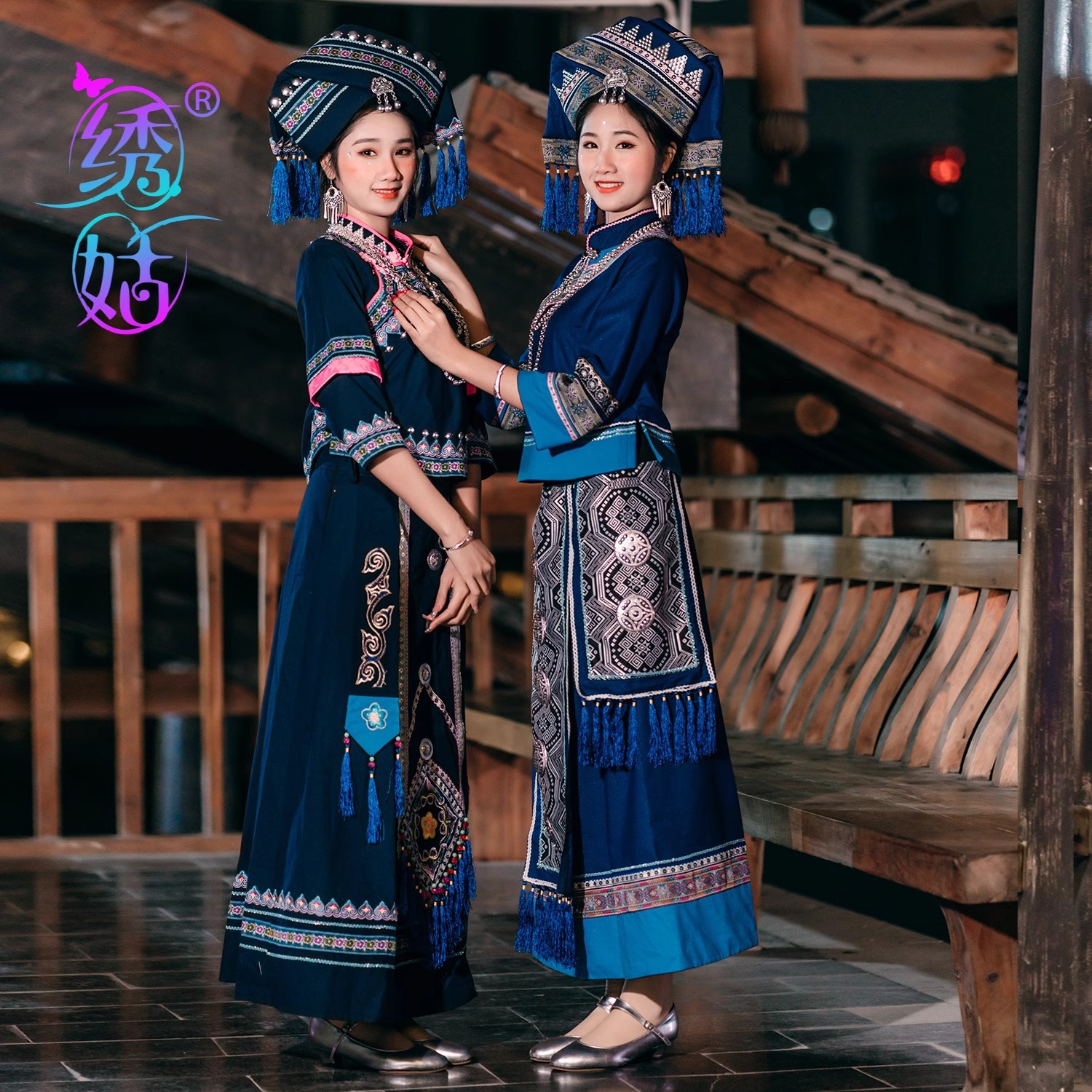 广西壮族绣姑服装女新款传统蓝色黑色壮锦少数民族三月三服饰批发