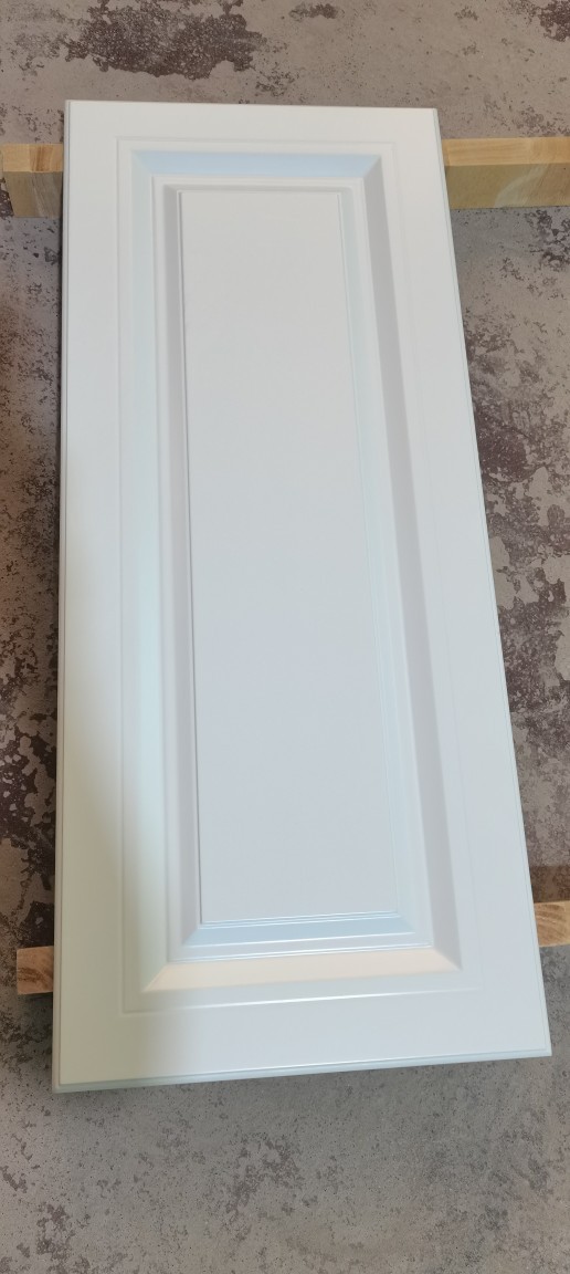 沈阳烤漆柜门暖白柜门实木柜门造型柜门各种实木柜门门板批量生产