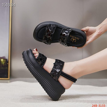 广州鞋批发现货时尚凉拖鞋夏季2024新款厚底两片凉鞋工厂直销3133