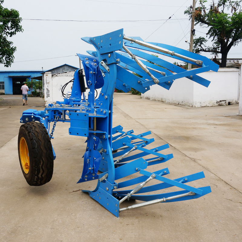 多功能翻转犁图片 重型335翻转犁 勇野液压升降