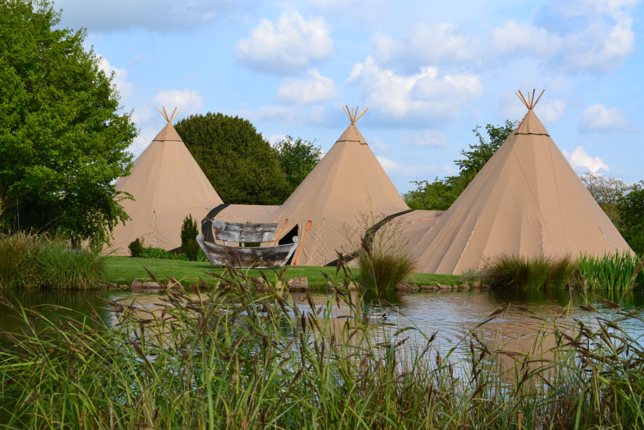 tipi 帐篷野外豪华露营活动帐篷户外防水隔热印第安金字塔篷定制