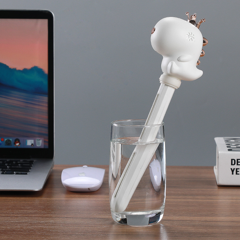 Cute Humidifier Cartoon Mini Portable Humidifier USB Household Desk Hydrating Portable Spray