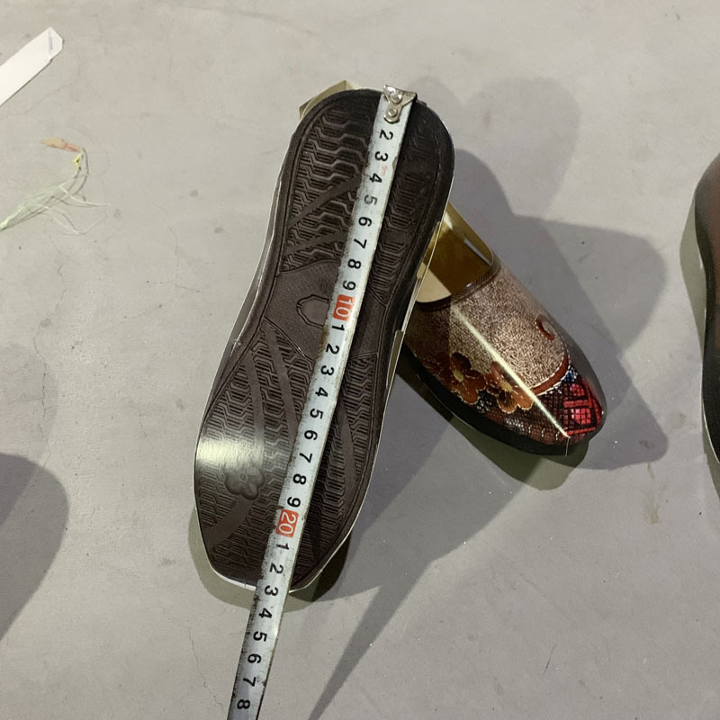 女士纸皮鞋布鞋仿真死人纸鞋子烧纸祭祀上坟清明扫墓上坟纸币银票