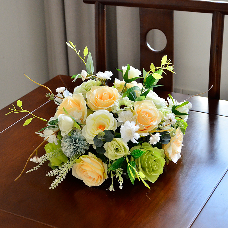 餐厅摆台花圆桌小桌演讲饭店店餐厅客厅装饰干花会议室大圆桌