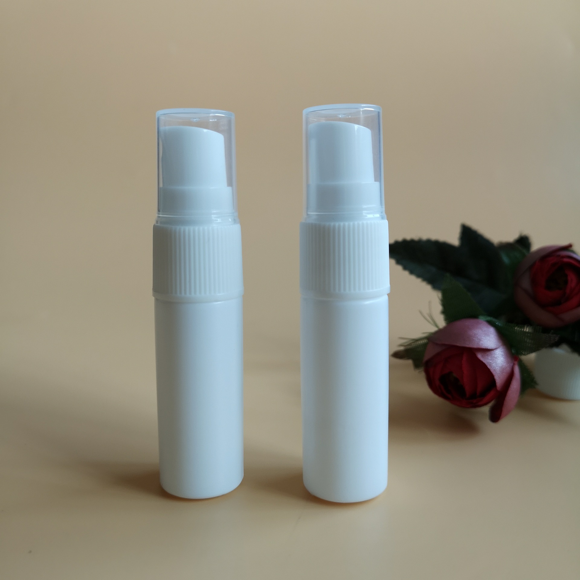 现货 10ml喷雾瓶 塑料喷瓶 pe塑料瓶 液体塑料瓶 10毫升喷壶