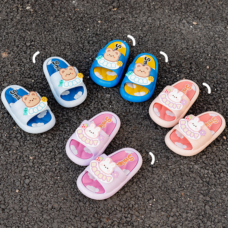 New Summer Cute Children's Slippers Cartoon Bear Non-Slip Wear-Resistant Outdoor Pink Bunny Children's Slippers