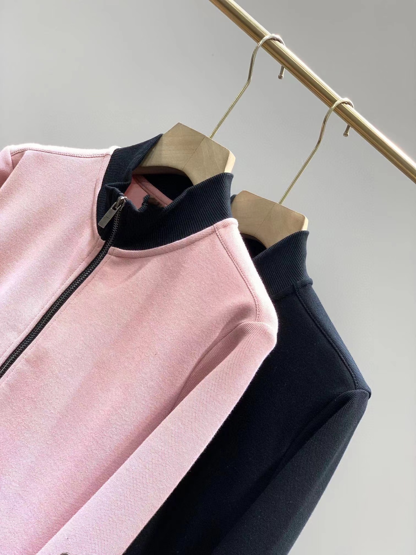 320723包邮22早春新款女士运动休闲潮流时尚卫衣开衫