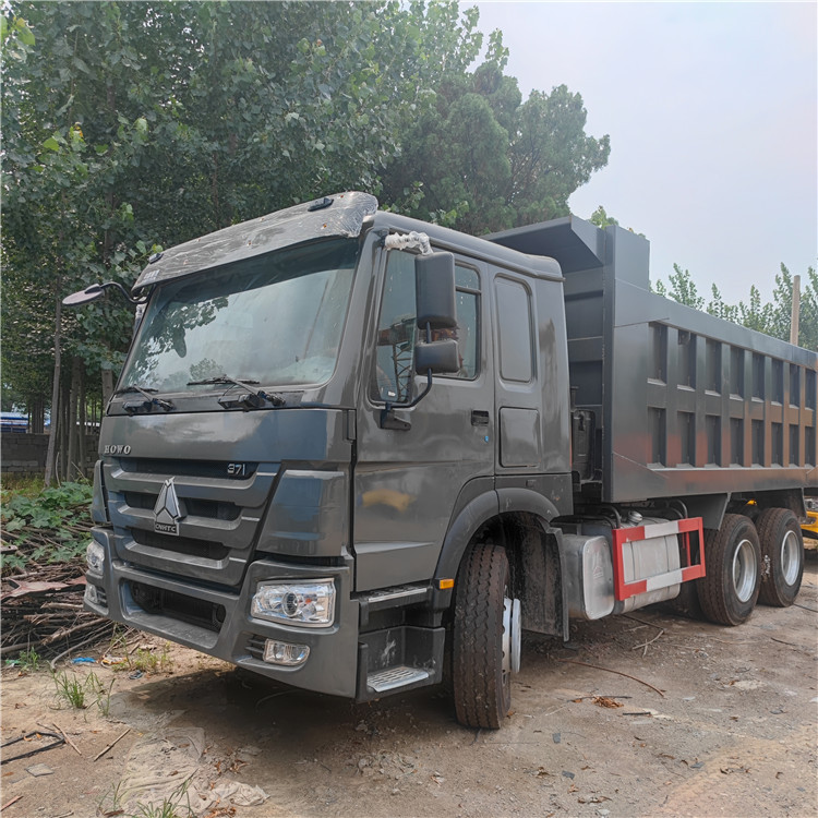 销售出口非洲二手豪沃十轮自卸车 翻新国三howo翻斗车 5.8米长