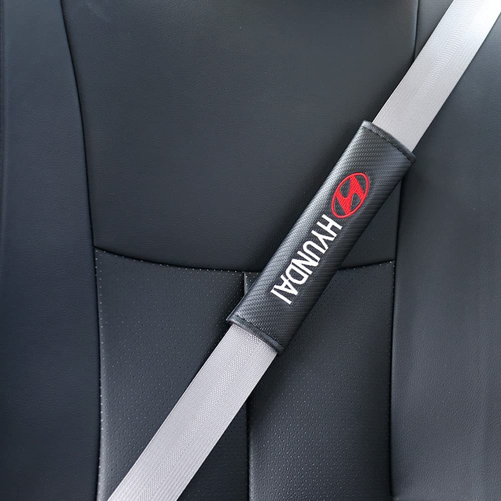 成人四季车载汽车安全带护肩套皮革刺绣logo防勒护肩汽车内饰用品