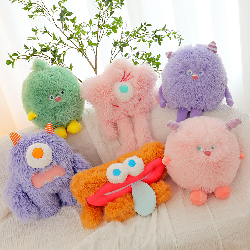 新款小红书同款长毛小怪兽毛绒公仔创意大眼怪玩偶网红玩具批发