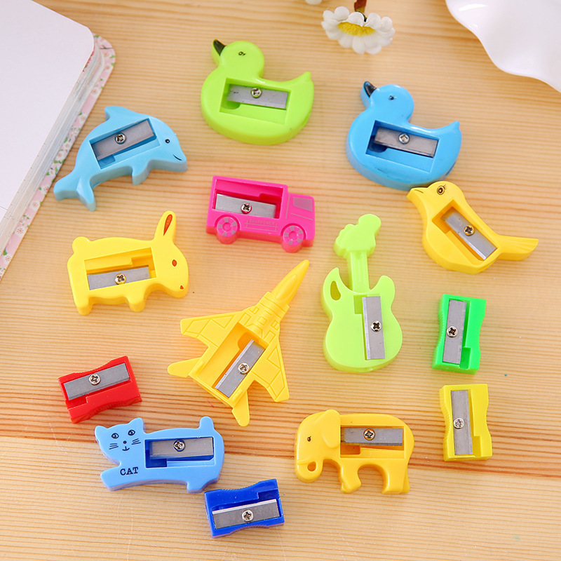 Ya Ling Stationery Cartoon Pencil Sharpener Plastic Small Pencil Shapper Student Stationery Wholesale