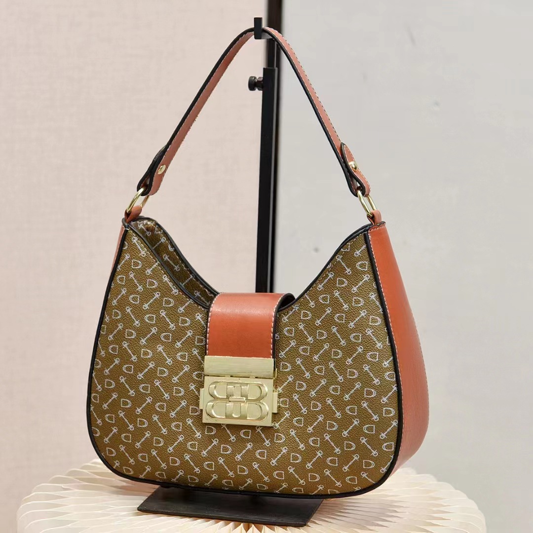 This Year's Popular Semicircle Bag 2023 New High-Grade Shoulder Messenger Bag Female Texture Niche Underarm Saddle Bag