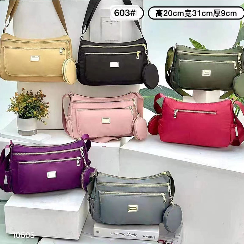Oxford Cloth Crossbody Shoulder Bag for Women 2023 New Middle-Aged Mother Bag Lightweight and Large Capacity Change and Key Mobile Phone