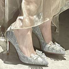日系水晶鞋2023春秋新款银色婚鞋水钻蝴蝶结尖头高跟鞋女细跟单鞋