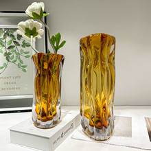 现代轻奢琥珀色琉璃花瓶家居样板间办公室艺术竖纹摆件插花装饰