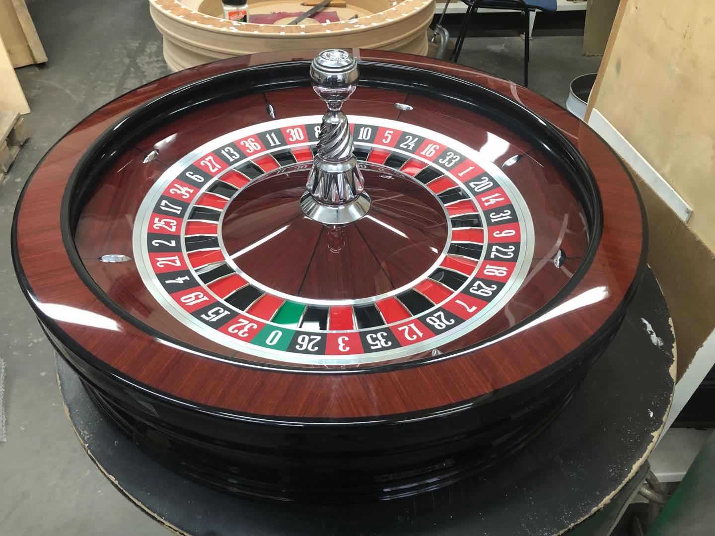 专业供应32寸俄罗斯大轮盘,单零款式81cm娱乐大转盘