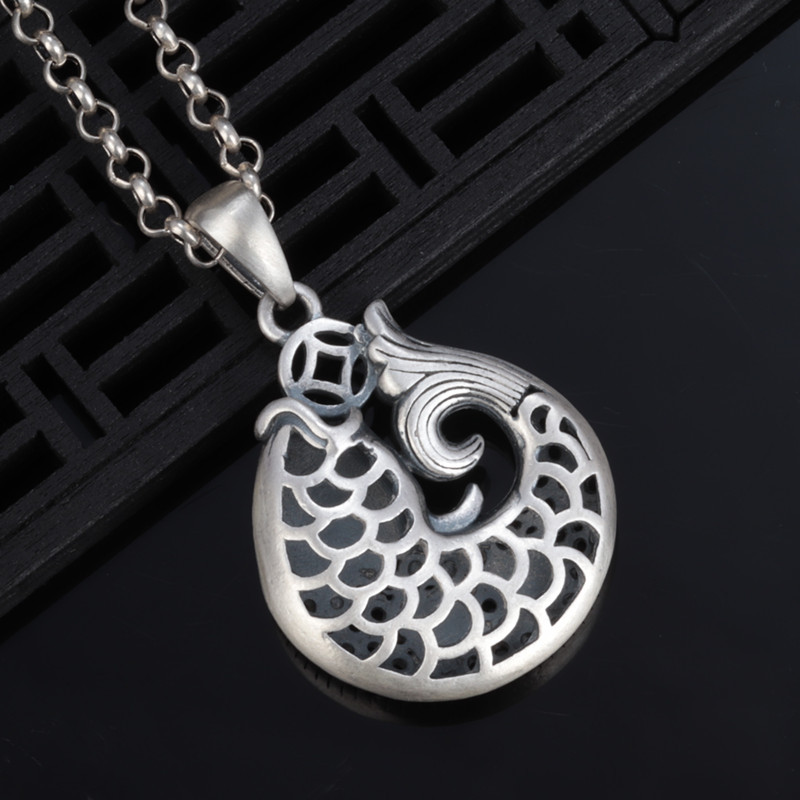 s990足银富贵鱼吊坠女纯银复古锦鲤 福鱼挂件镂空圆形钱币挂坠男