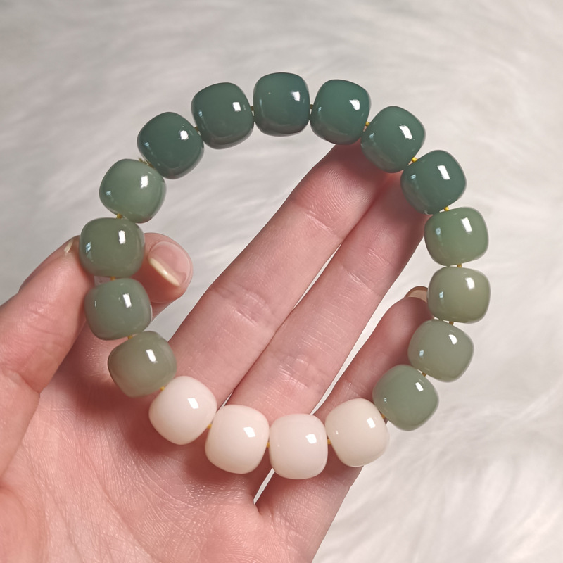 Bodhi Bracelet Pliable Temperament High Throw Seiko Yin Leather Gradient Green Old Barrel Buddha Beads Amusement Article Bracelet Factory Wholesale