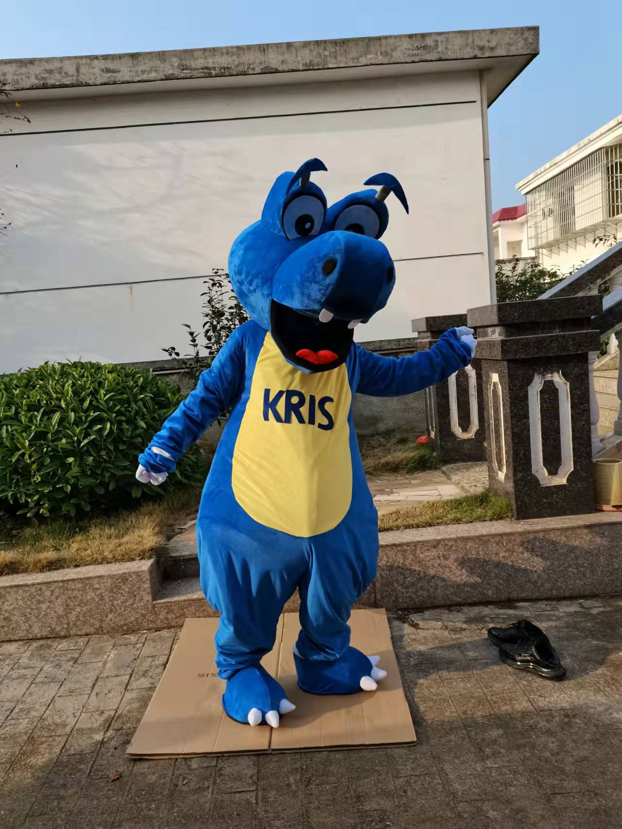 网红恐龙行走卡通人偶服装搞怪cos头套道具动物玩偶服鳄鱼龙衣服