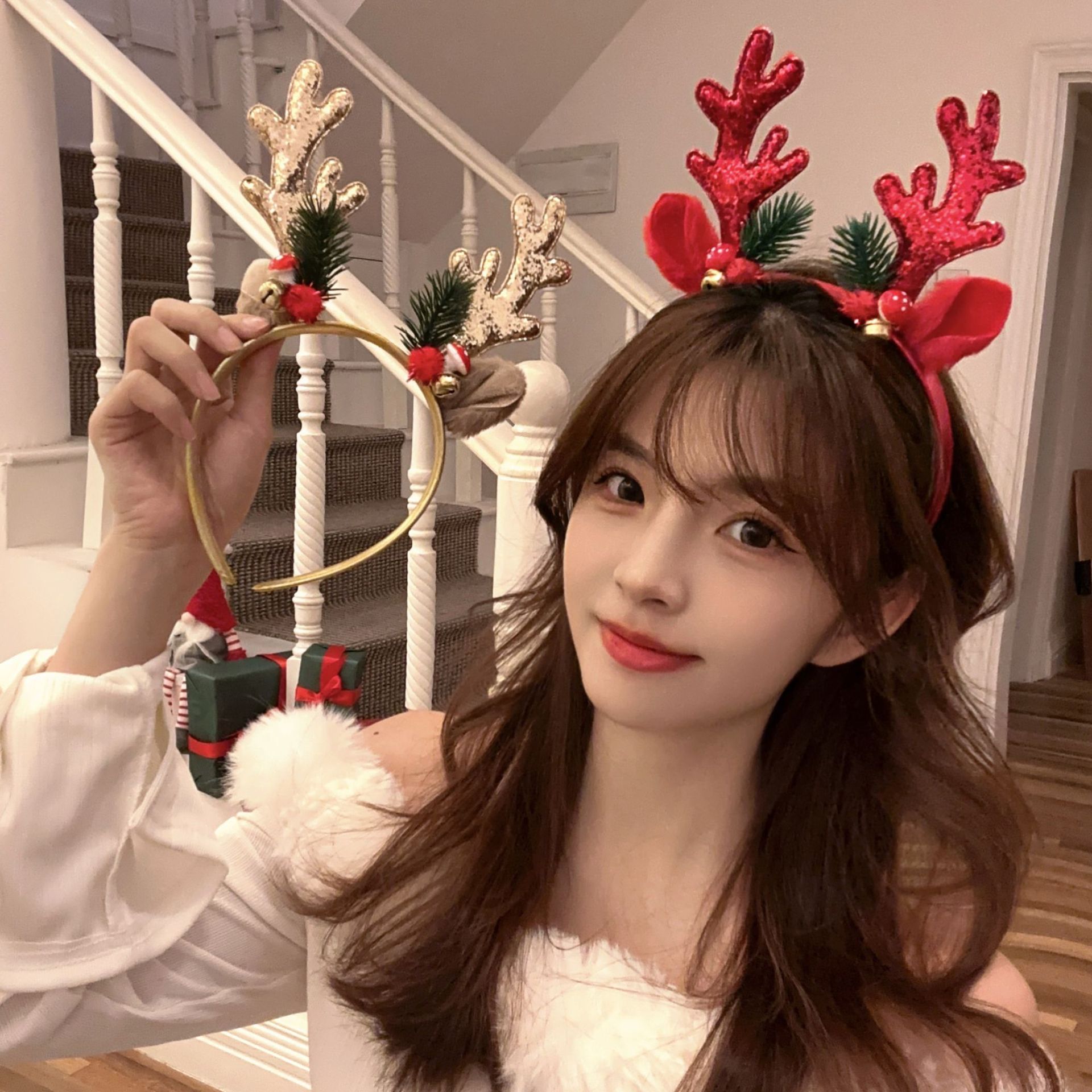 High-Grade Sequined Christmas Bow Headband New Cute Women's Headband Holiday Funny Atmosphere Hair Accessories