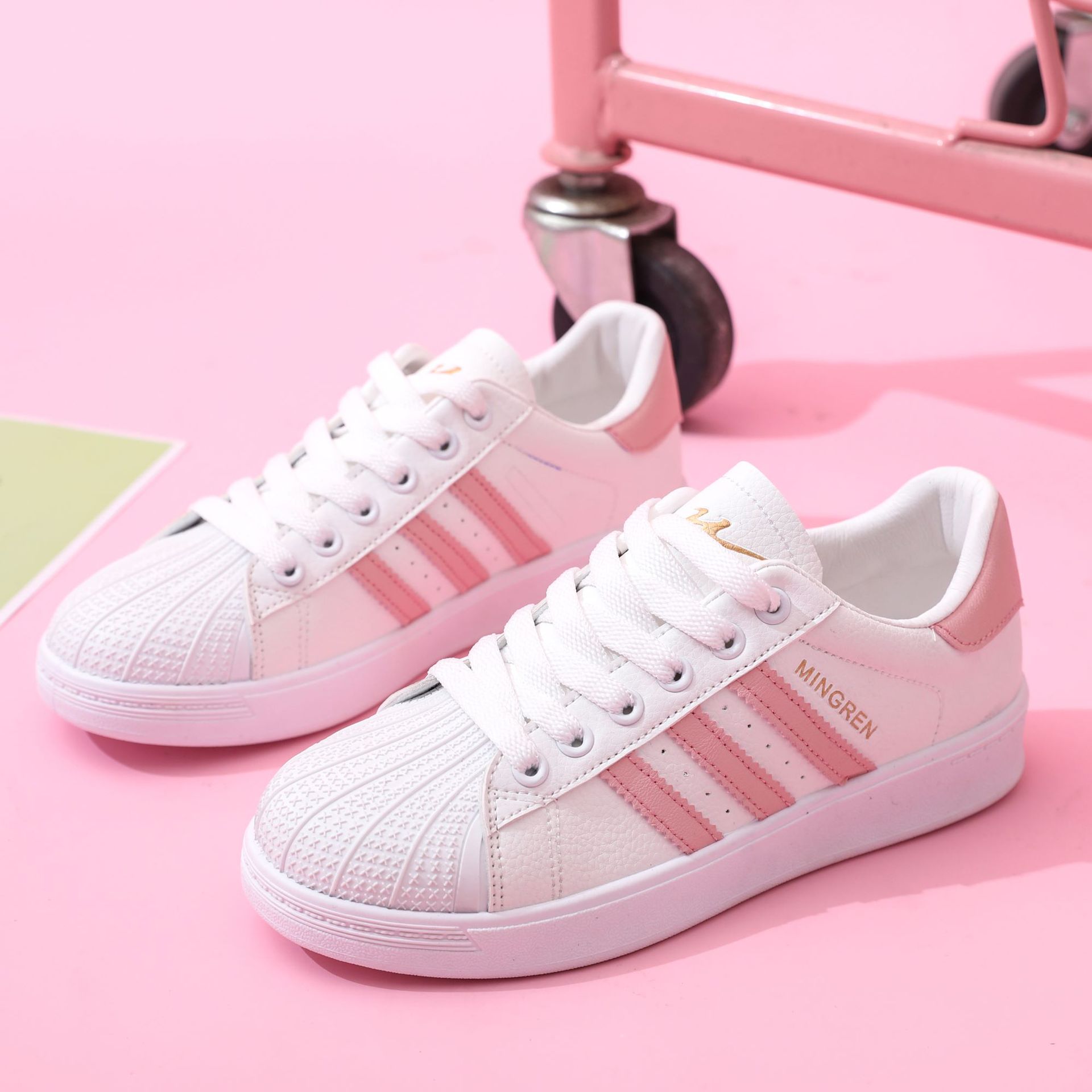 双星厂家直供现货透气潮流流行小白鞋女2021夏季新款休闲鞋女款