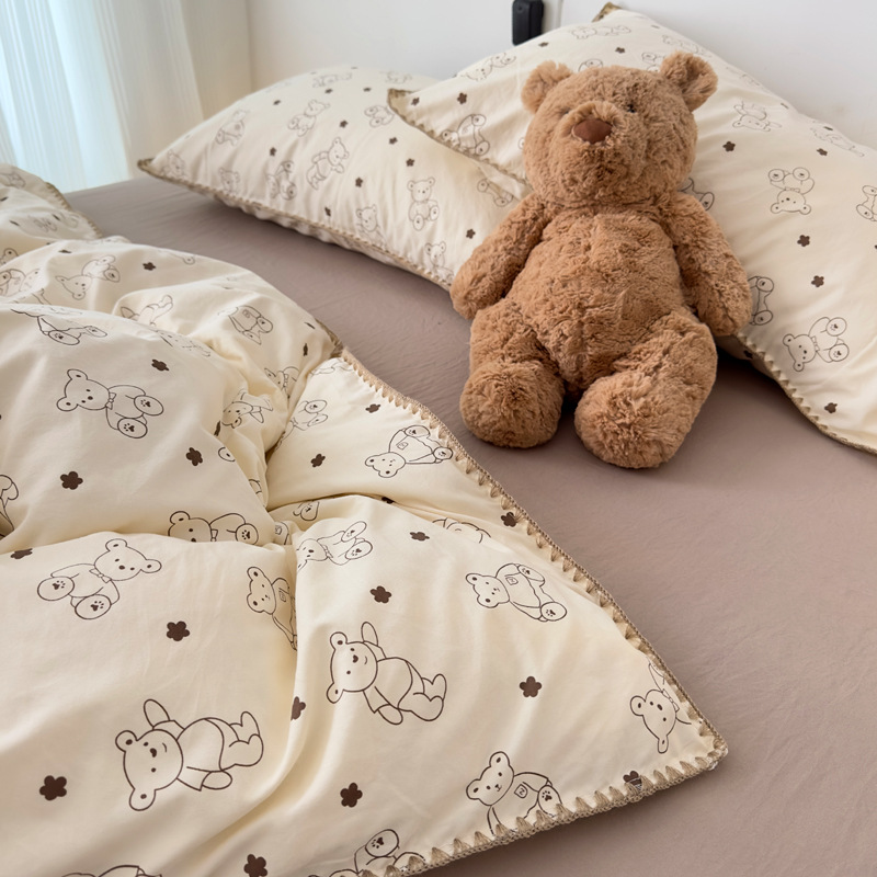 Bear ~ Ins Girl Heart Cute Cartoon Washed Cotton Shell Embroidered Triangle Needle Four-Piece Set 1.5 Bed Sheet Quilt Cover 1.8