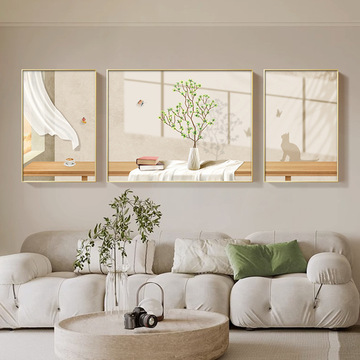 北欧原木风客厅装饰画高级感简约三联壁画光影绿植沙发背景墙挂画