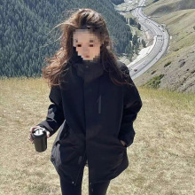男女美式女2024登山服情侣秋春外套米色短外套户外小个子外套女