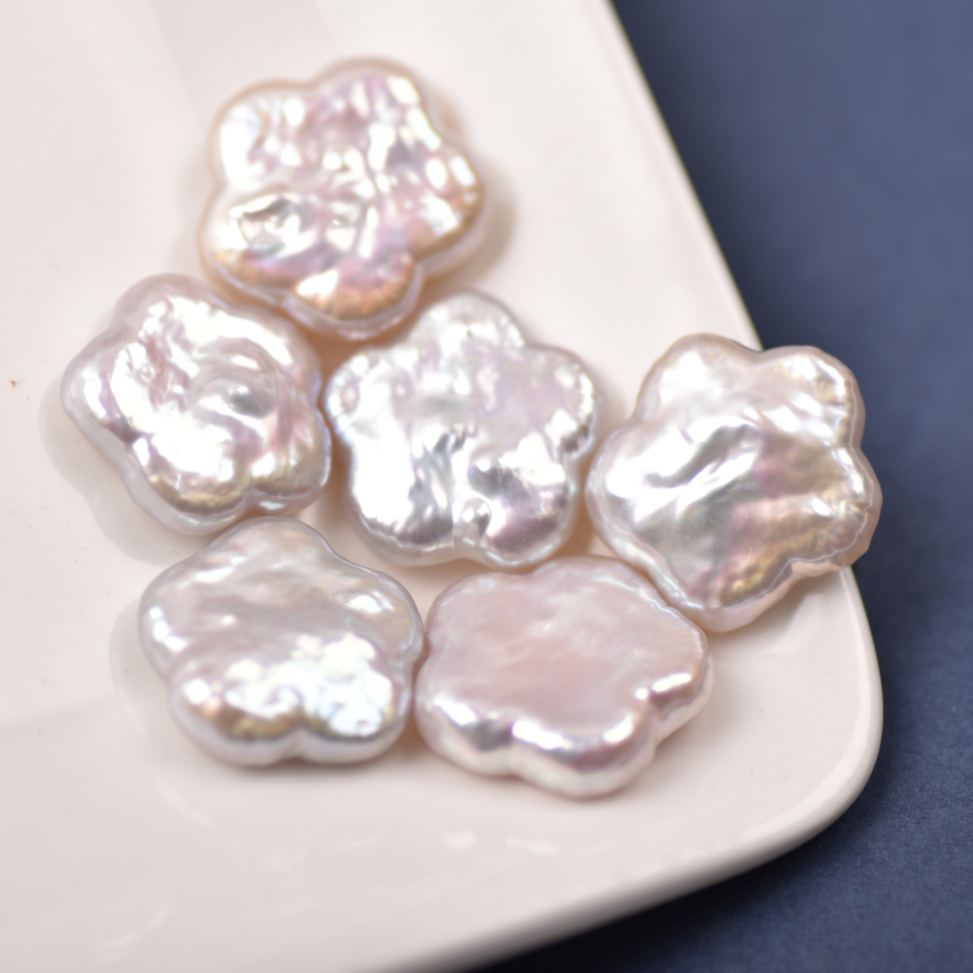 16-17mm超大梅花朵异形珍珠散珠 淡水珍珠巴洛克有核珍珠裸珠批发