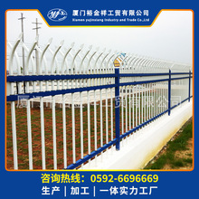 围墙护栏供应锌钢护栏小区围栏工厂围墙栏杆栅栏铁艺围栏厂家直供