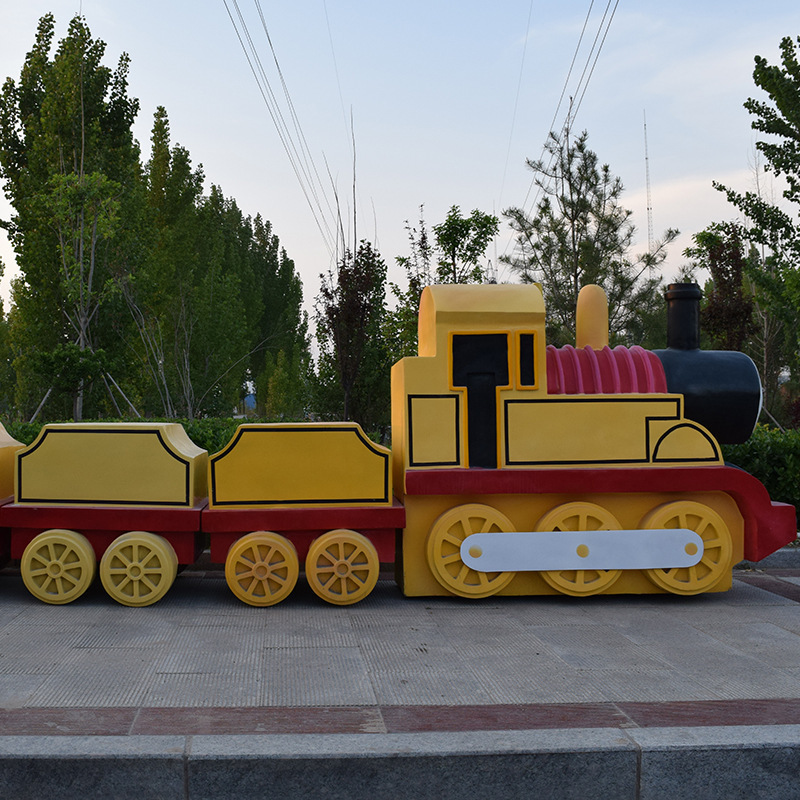 玻璃钢雕塑托马斯小火车雕塑幼儿园商场游乐场卡通动漫火