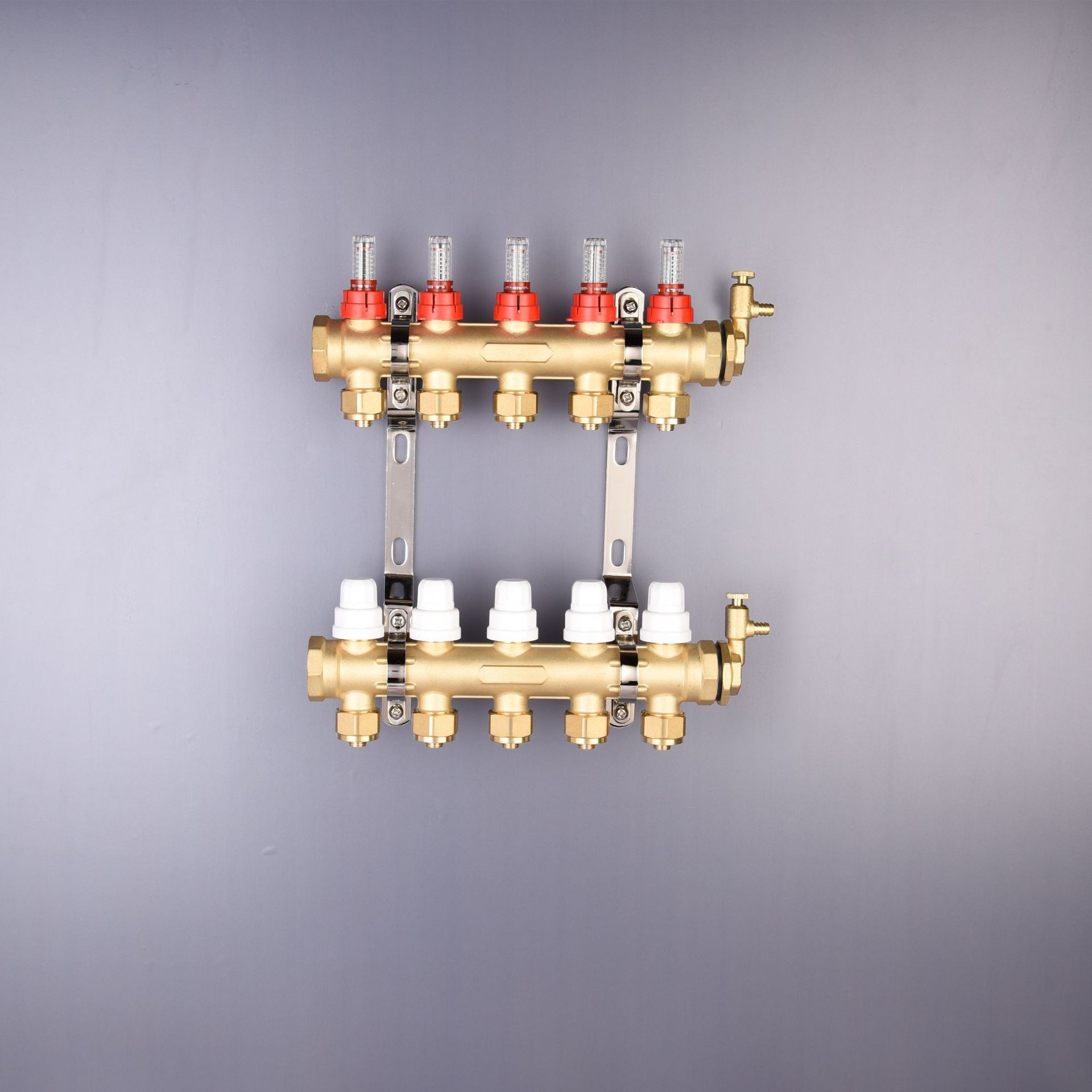 集分水器家装地暖分水器 厂家直供分水器黄铜加厚镀镍铜 一体锻造