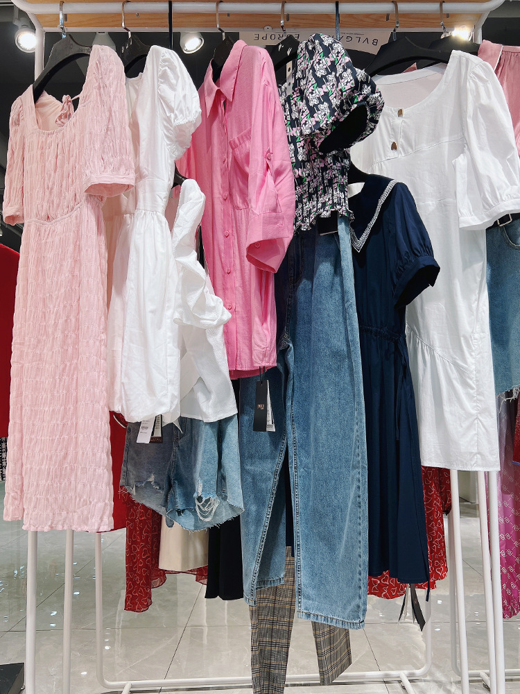 哥锦品牌折扣女装杂款尾单批发清货大码连衣裙地摊清仓一手货源