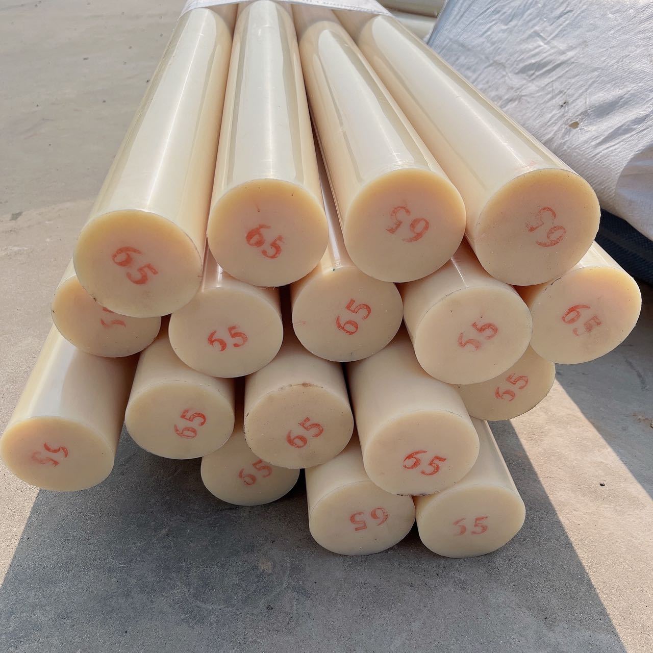 尼龙棒厂家 pa6白色纯料尼龙挤出棒 mc901尼龙棒实心加工尼龙棒销