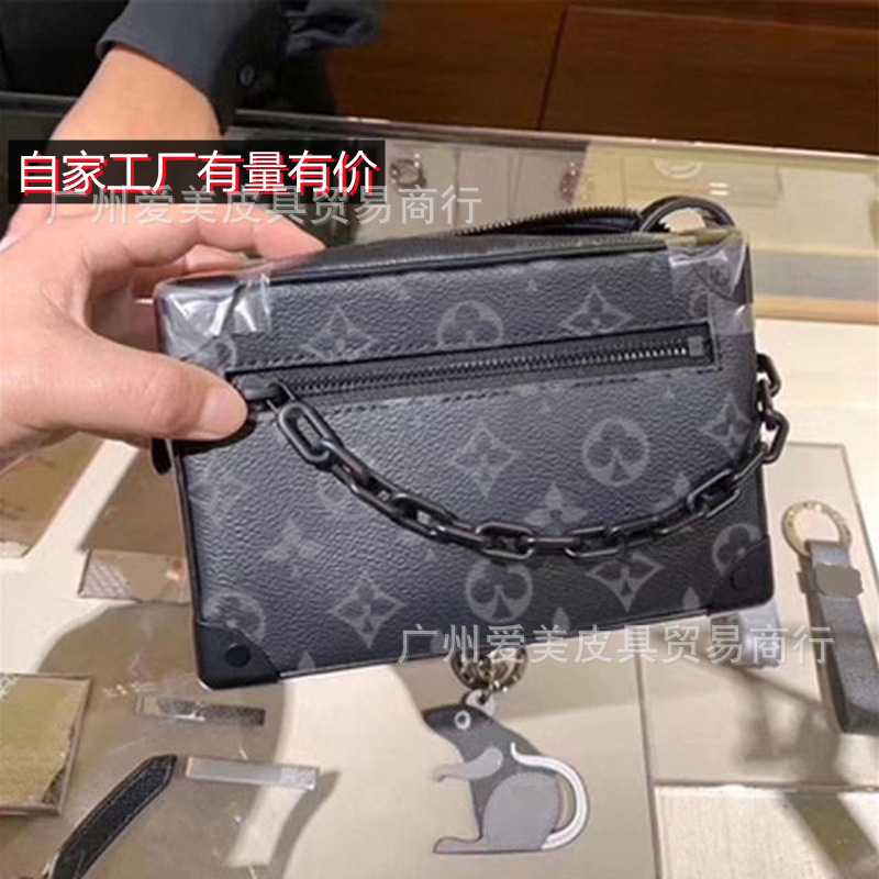 2022 High Quality Men's Bag Ceiling-Grade Bag Black Flower Octagonal Soft Box Bag Chain Shoulder Crossbody Cosmetic Bag Men