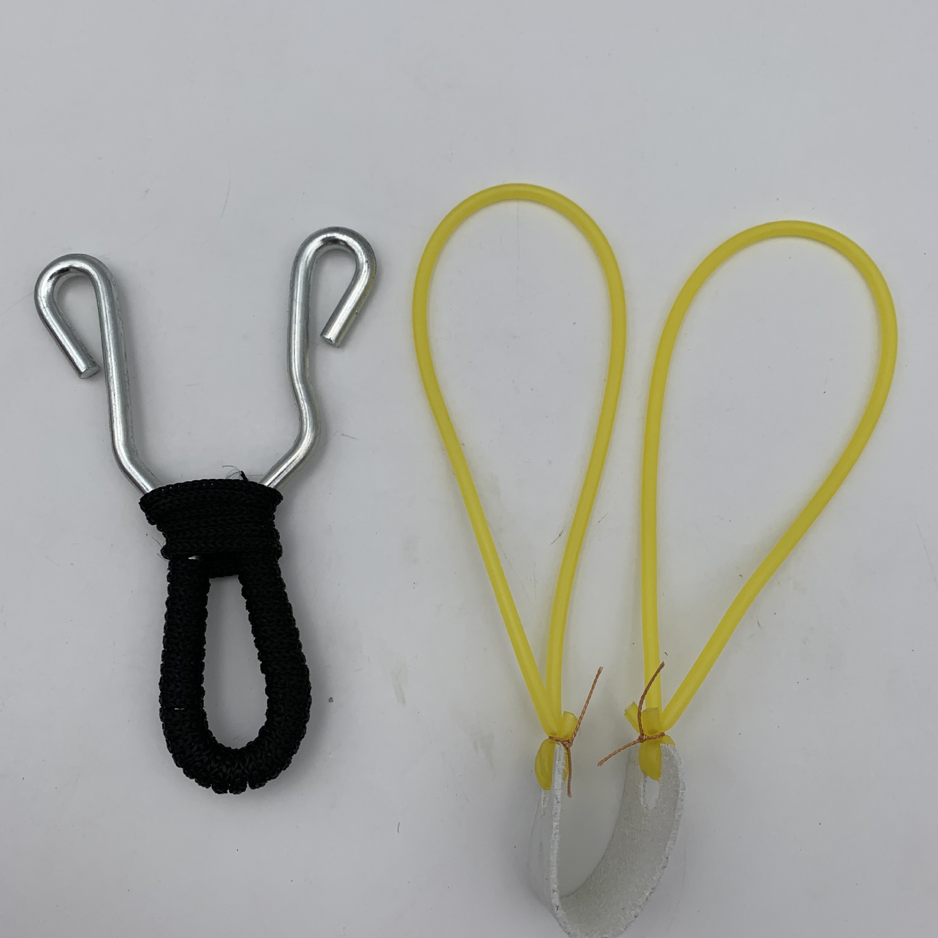 户外y型铁弹弓小型反曲弹弓携带便捷式弹弓厂家货源两元百货批发