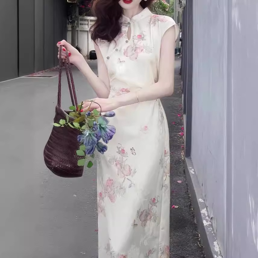 清冷感新中式旗袍裙女2024夏季新款提花显瘦收腰气质修身连衣裙女