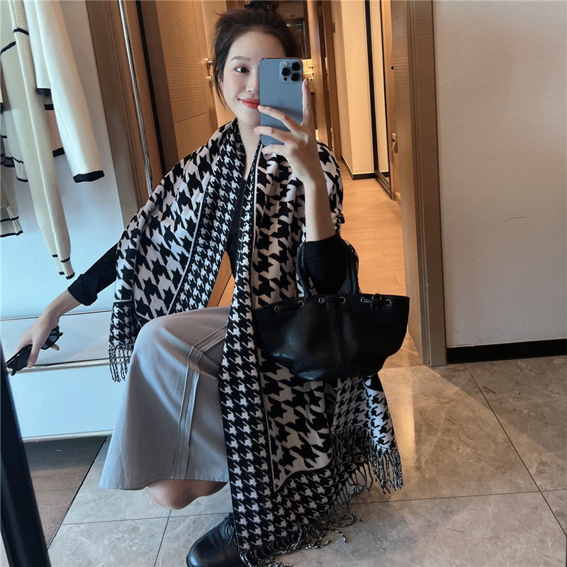 2022 New Core-Spun Yarn Scarf Women's Double-Sided Houndstooth Thickened Warm Scarf Student Tassel Shawl Air-Conditioned Room