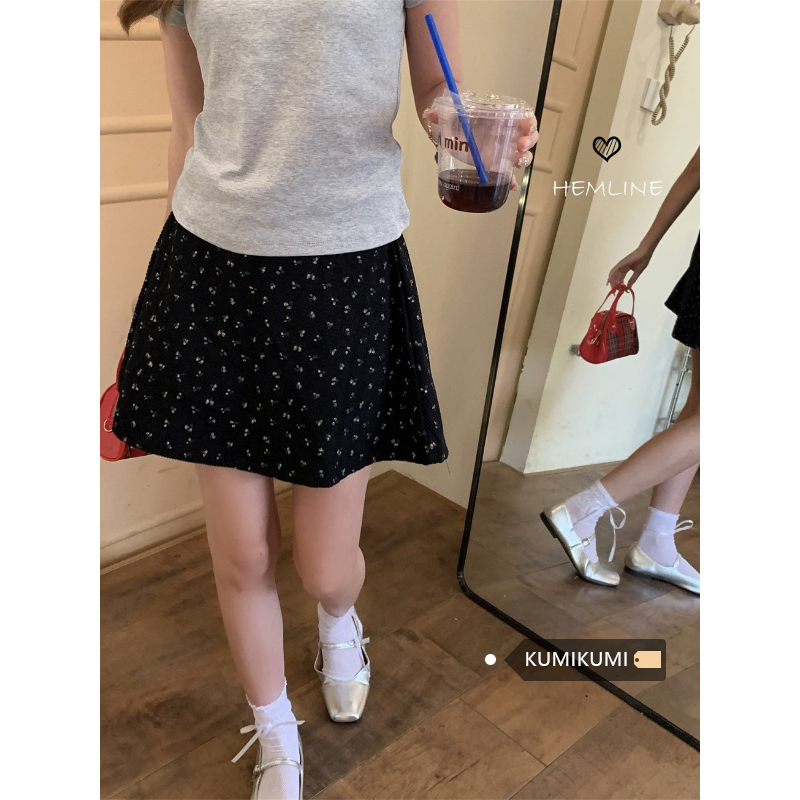 复古小碎花裙子高腰黑色半身裙女夏季设计感小众a字裙华夫格短裙