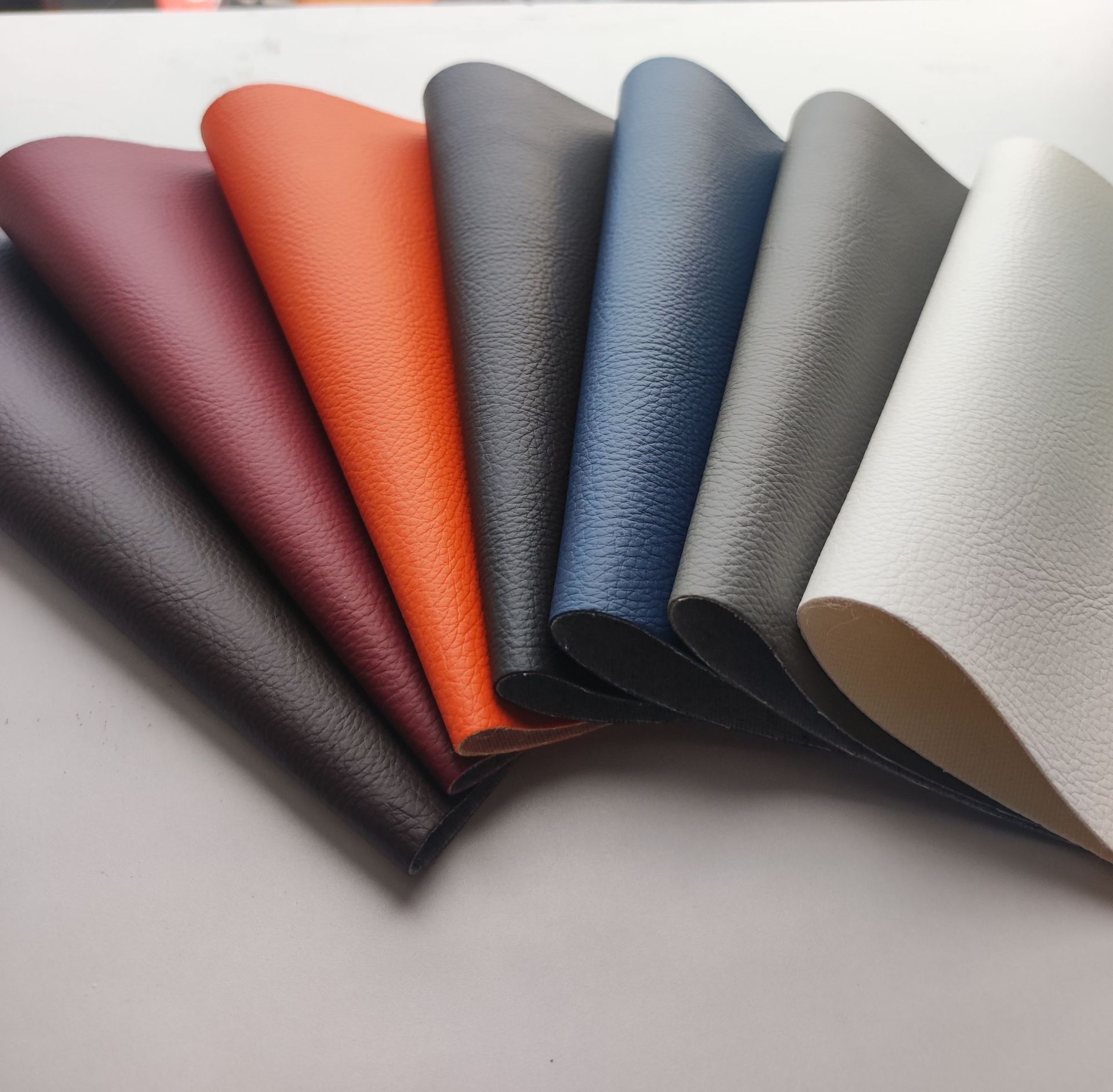 皮之居pvc沙发革家居家具皮革防水耐刮人造革抗老化皮革 软包面料